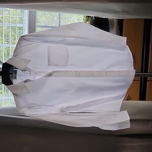 Basic Editions Ladies White Collared shirt sz S